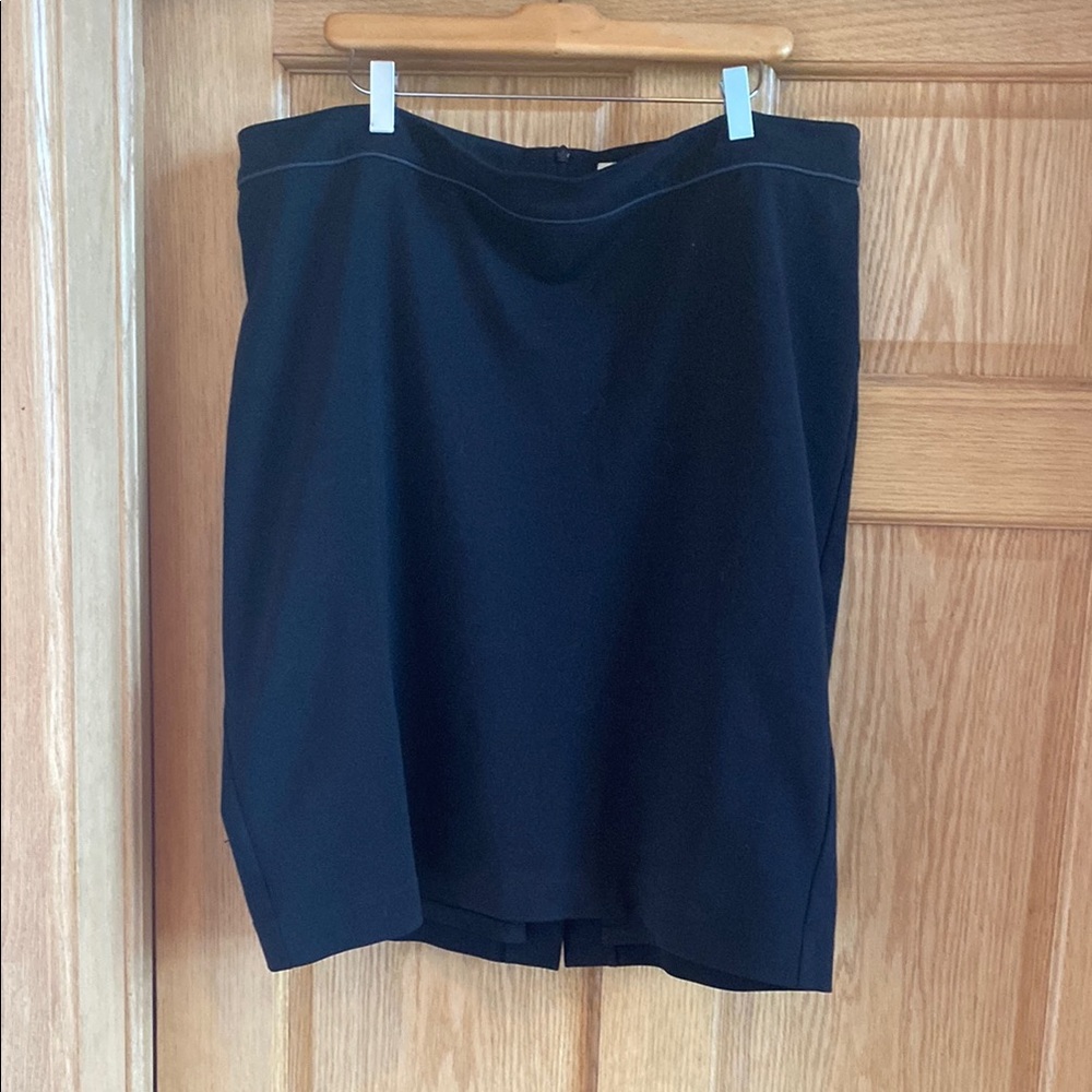 Boden Pencil Skirt in 16 Long (US)